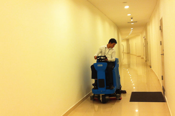 駕駛式洗地機(jī)嘉得力 駕駛式洗地機(jī)嘉得力