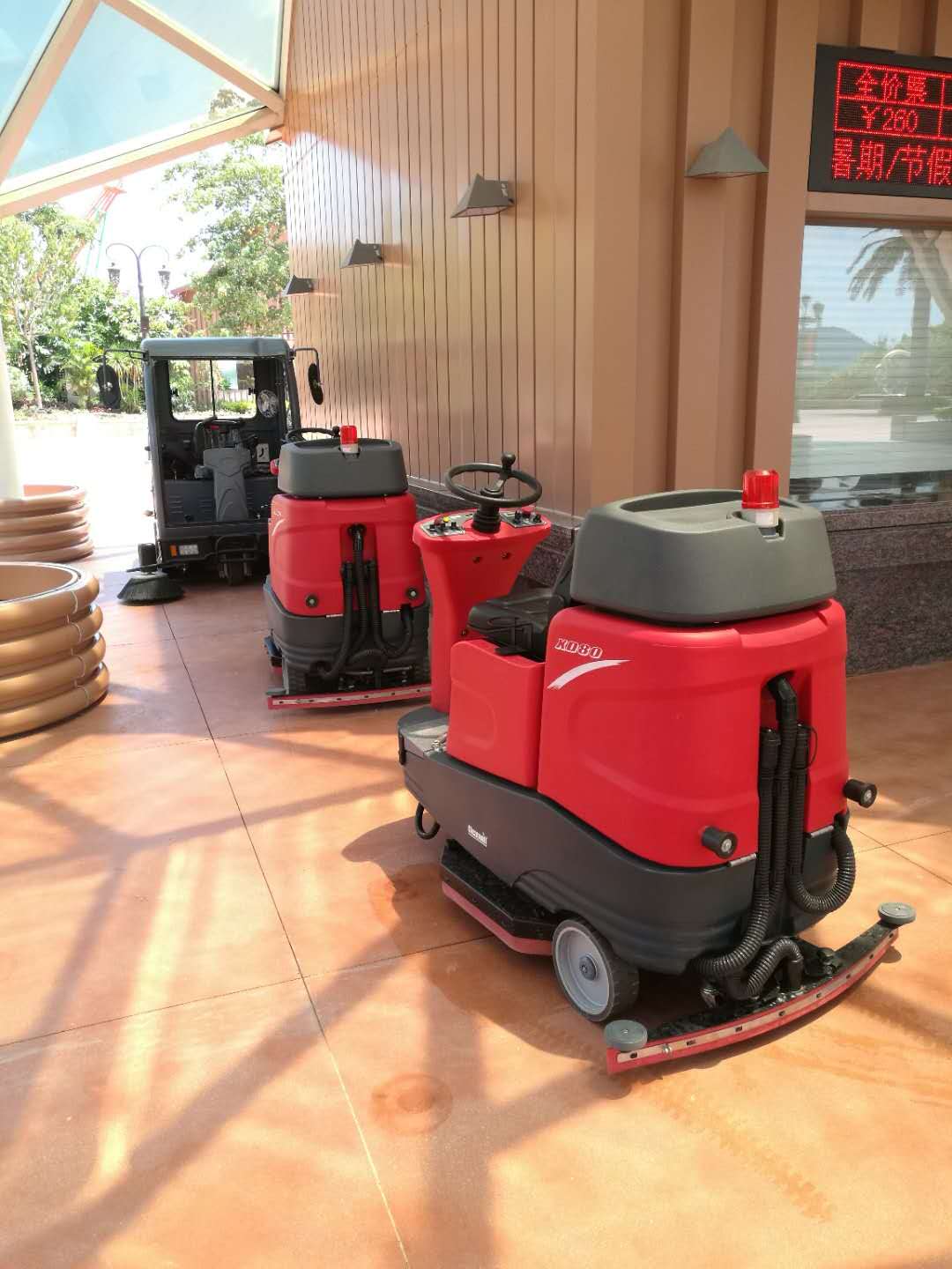 大型洗地機多少錢可以租賃