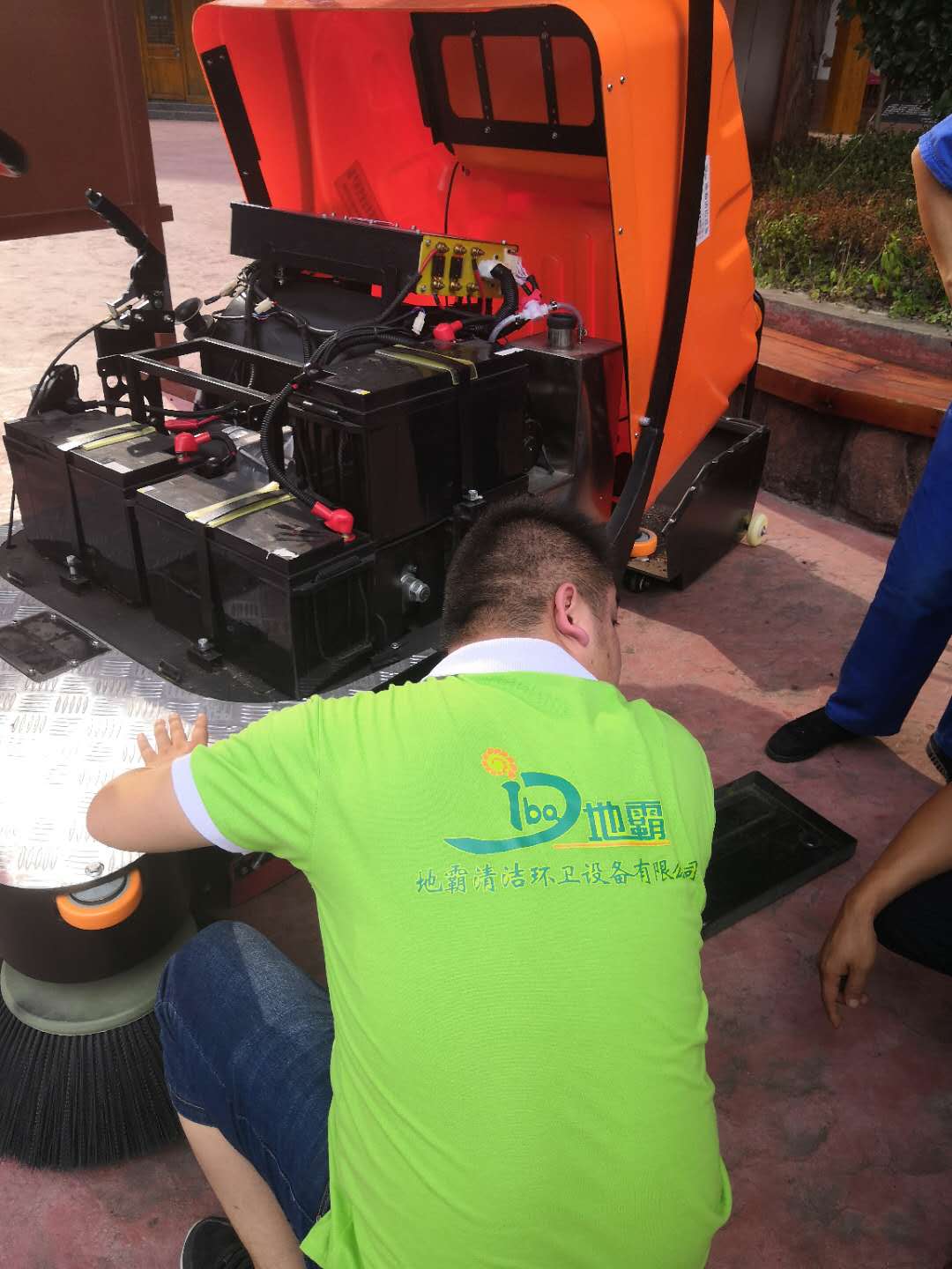 小型掃地機廠家直銷