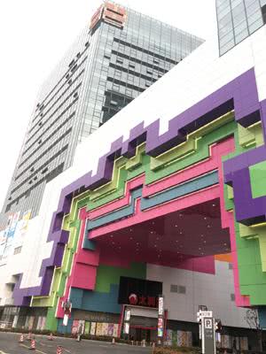 杭州東首個(gè)科技感生活廣場(chǎng) 余之城開業(yè)探秘與昂東科技的創(chuàng)新融合